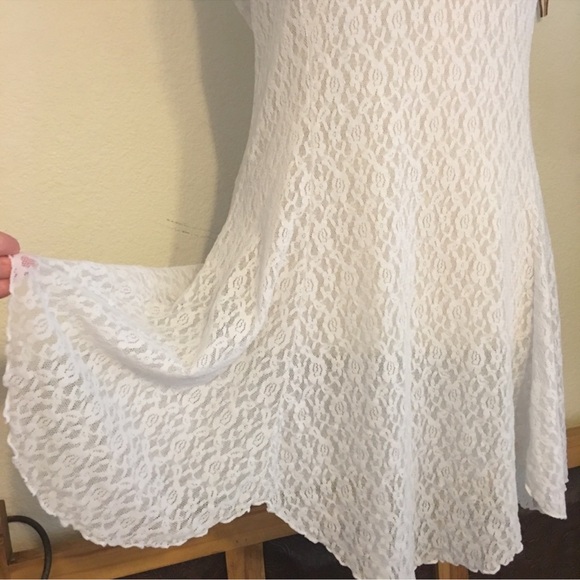 Vintage 90s Delicates white lace stretchy chemise - Picture 4 of 7